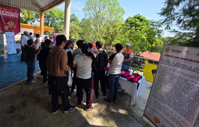 Protección Civil Veracruz refuerza prevención con niños y adolescentes
