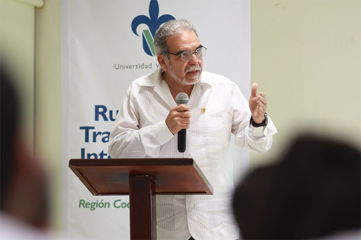 UV define rutas para impulsar la excelencia en Coatzacoalcos-Minatitlán