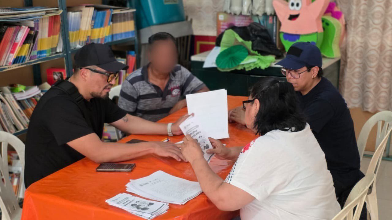 Formación de Red Escolar en la primaria Francisco Sarabia de San Andrés Tuxtla