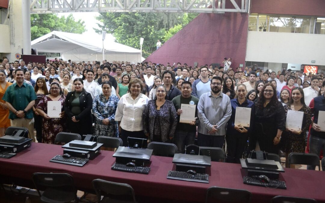 SEV otorga 400 plazas definitivas a maestros de educación básica y media superior