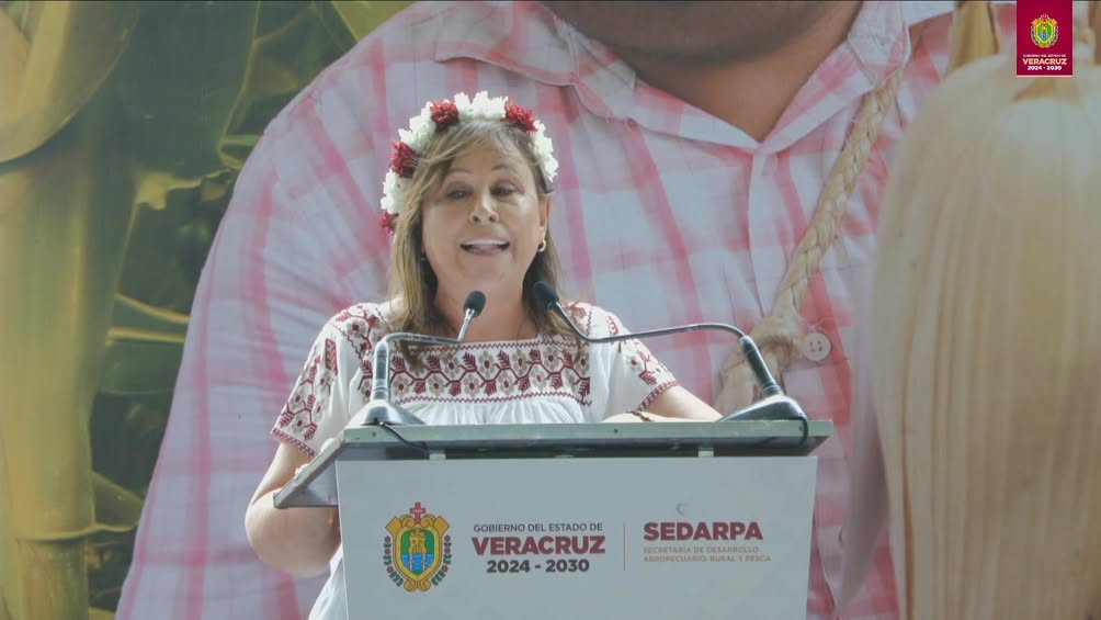 Inician siembra de maíz y entregan beneficios agrícolas en Tantoyuca