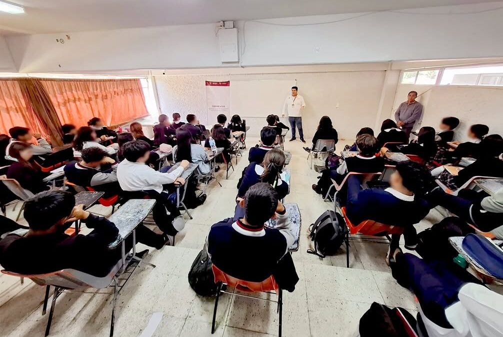 CEPREVIDE imparte plática contra violencia escolar en Perote