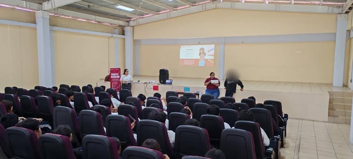 Taller ‘Convivencia Escolar y Prevención del Acoso’ en Camerino Z. Mendoza