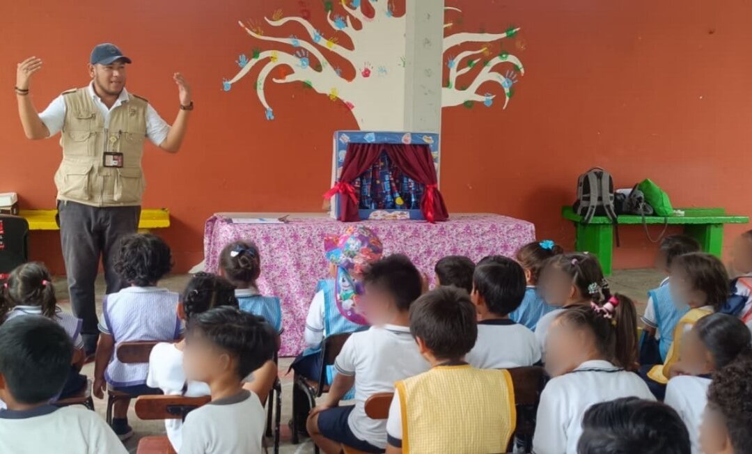 Teatro guiñol para prevenir delitos en jardín de niños de Veracruz