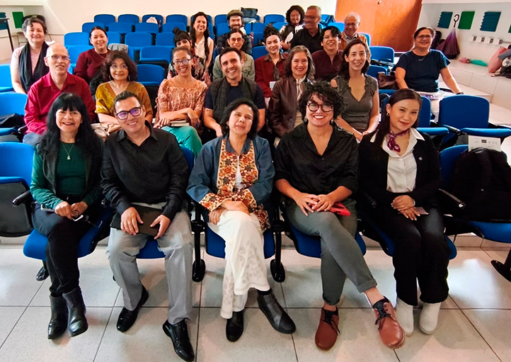 Segundo coloquio del CECDA explora memoria y teatro testimonial en la UV