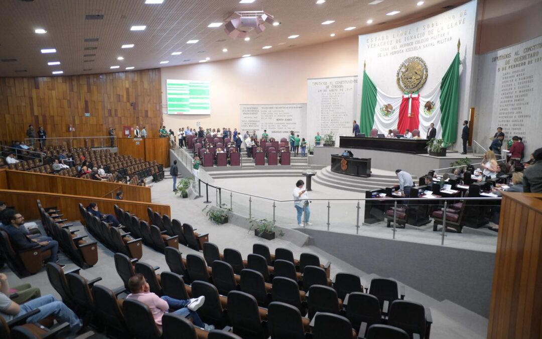 Incorpora Congreso el delito de acecho a legislación de Veracruz