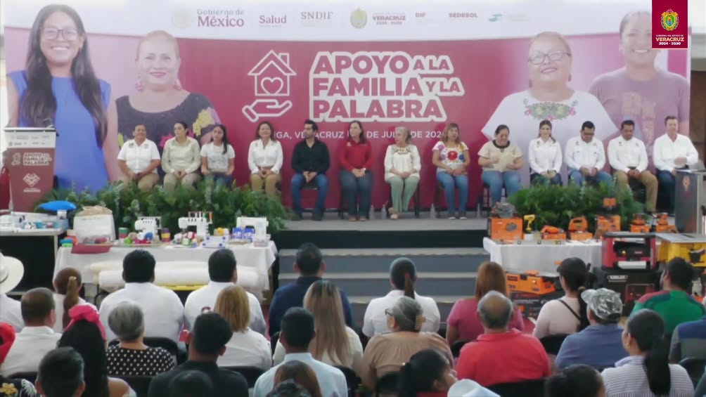 Yanga recibe programas Apoyo a la Familia y Apoyo a la Palabra