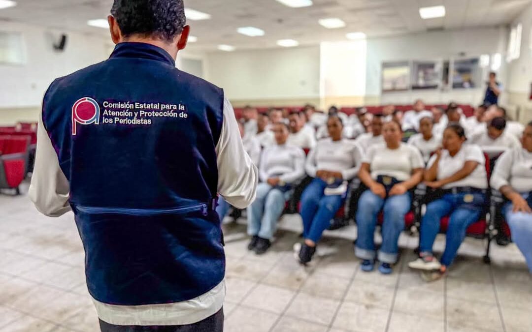 Capacitan a cadetes en derechos humanos y protección a periodistas
