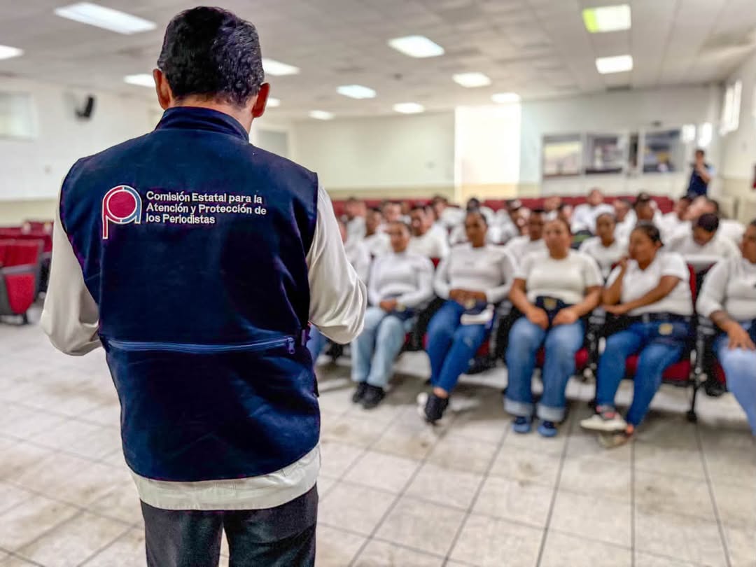 cadetes-xlv-generacion-derechos-humanos-ceisver Cadetes de la XLV Generación de Policías durante taller de derechos humanos en CEISVer