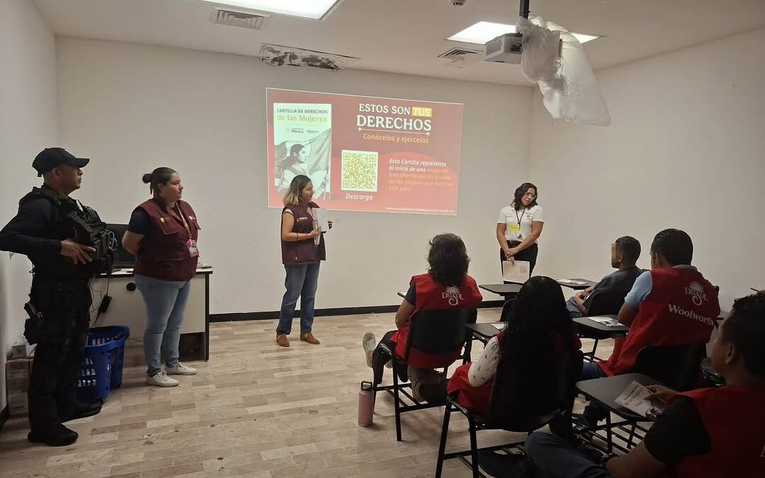 Capacitan a personal de Tiendas del Sol en prevención de extorsión