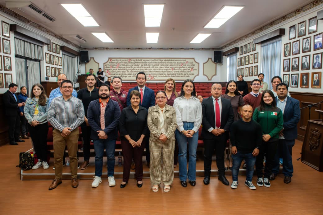 Daniela Griego instala Comité Municipal del Deporte en Xalapa