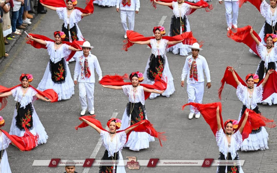 Córdoba amplía su agenda cultural con danza y son jarocho en vacaciones