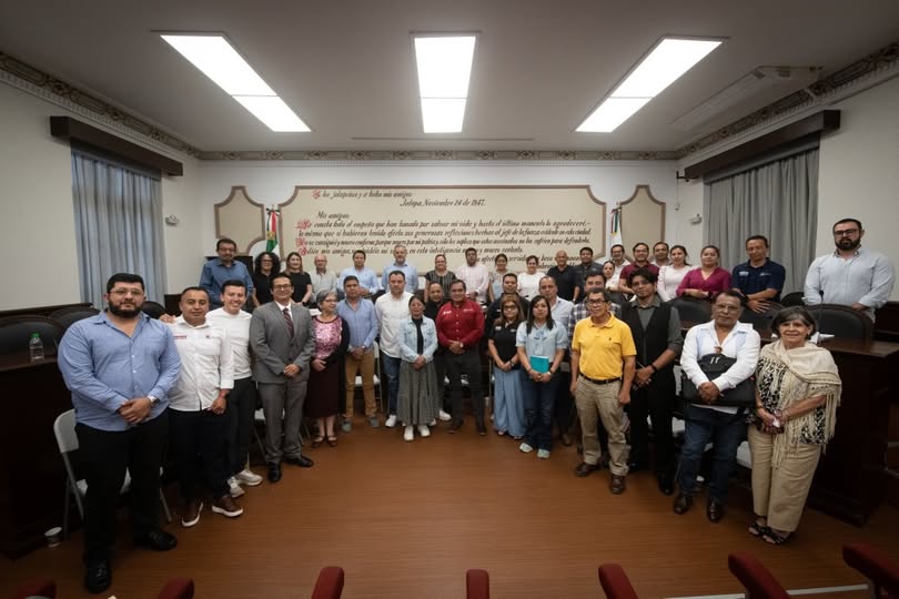 Día del Pueblo en Xalapa cierra con 51 atenciones y nuevas solicitudes