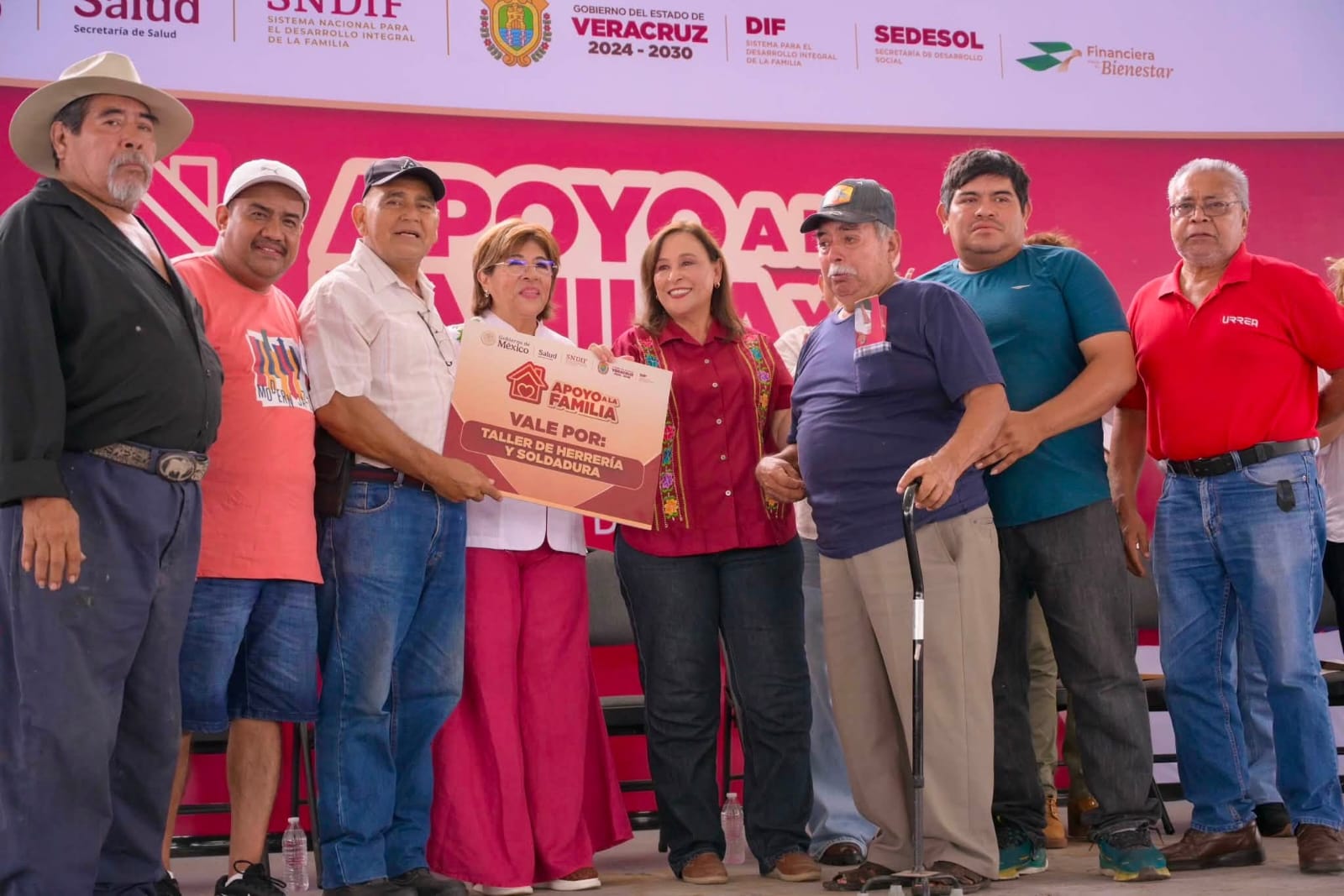 Gobernadora Nahle entrega 5,763 apoyos y anuncia nueva fase del programa