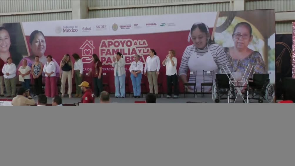 SSP Veracruz entrega apoyos directos a familias
