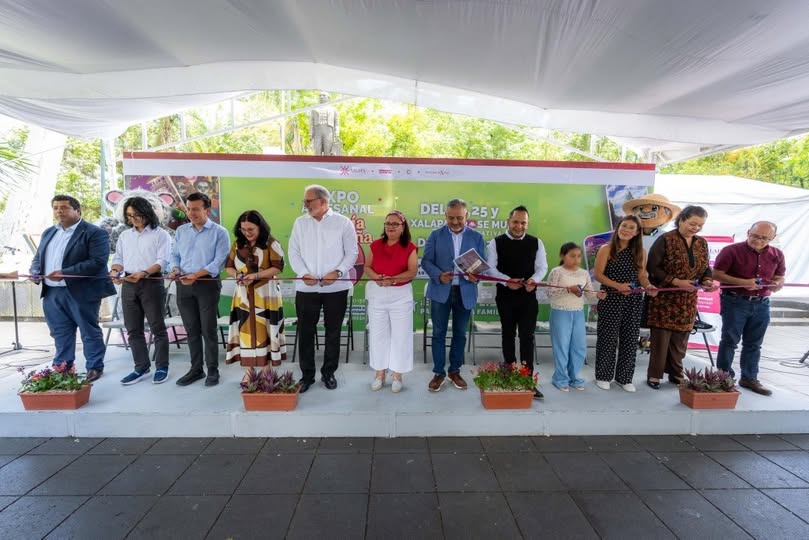 Inauguran Expo Artesanal Lotería Xalapeña en Parque Juárez