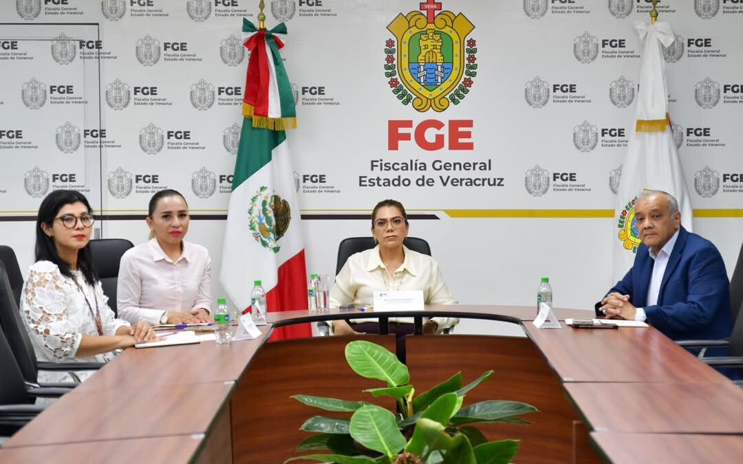 Fiscalía de Veracruz impulsa certificación de facilitadores mediante evaluación rigurosa