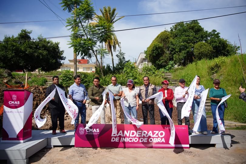 Inician obras de alcantarillado y agua potable en Xalapa