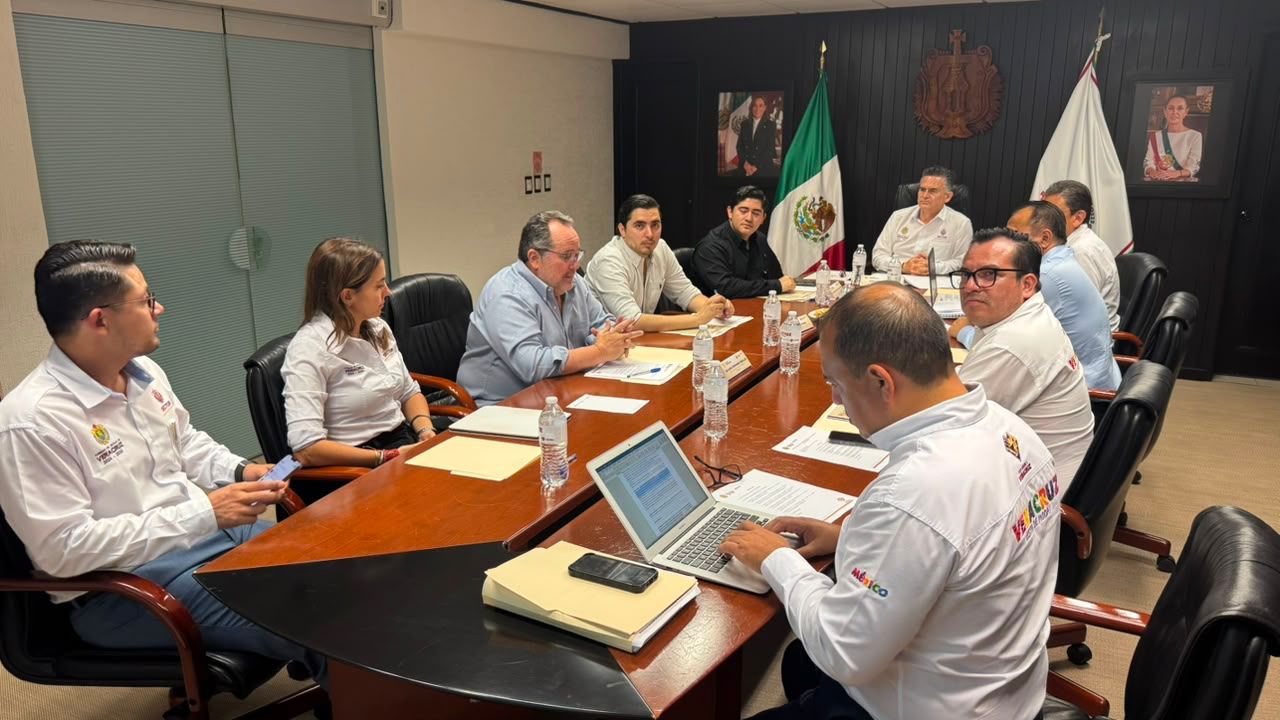 Instalación del Consejo Consultivo de la Escuela Veracruzana de Servicios Turísticos en Boca del Río