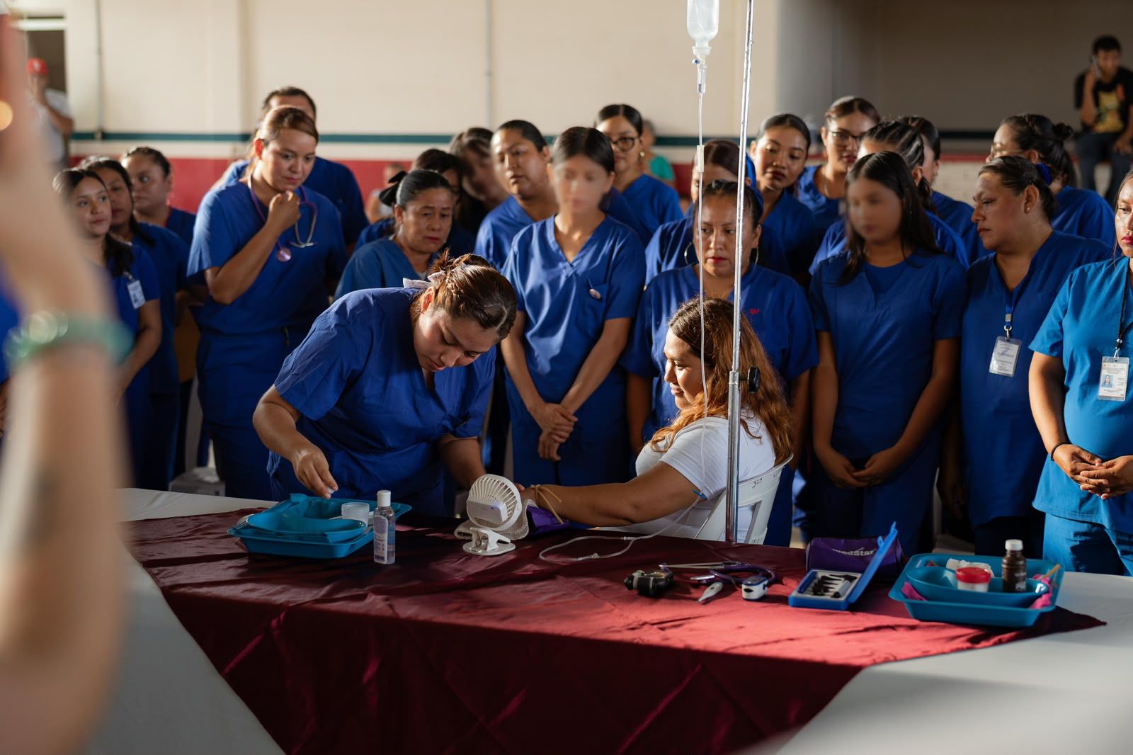 misiones-culturales-inscripciones-2026 Personas asistiendo a una sede de Misiones Culturales para inscripciones