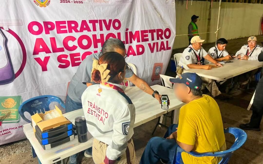 Alcoholímetro en Coatzacoalcos deja 11 conductores sancionados
