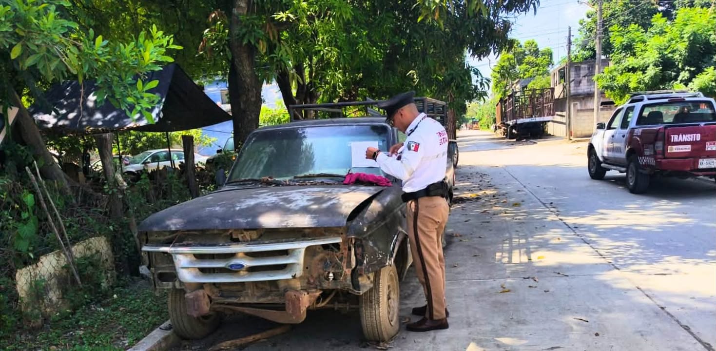 Vehículos abandonados notificados en El Higo durante Operativo Maceta