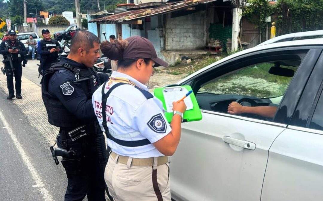 Operativo Radar en carretera Xalapa-Coatepec para prevenir accidentes