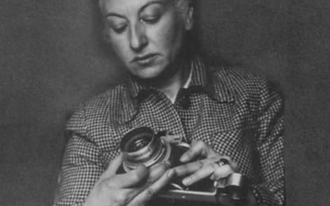 Primera fotógrafa profesional mexicana: legado cultural y artístico