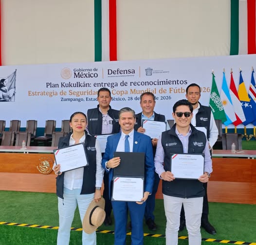 Ceremonia de reconocimiento a la Coordinación General del Servicio Meteorológico Nacional por su participación en el Plan Kukulkán