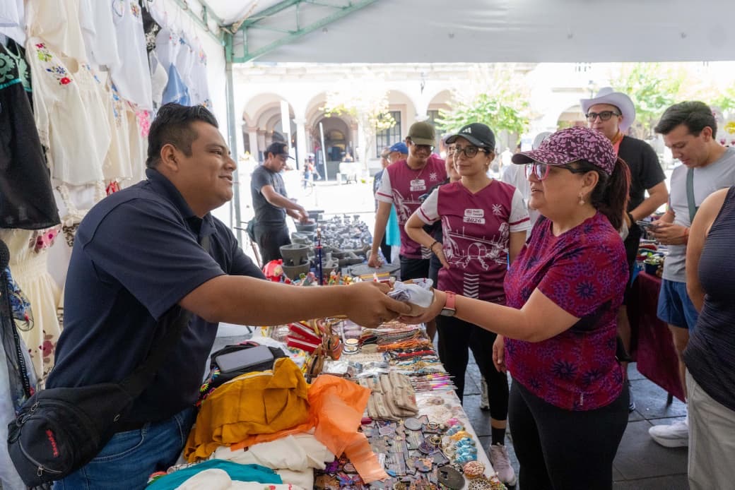 ruta-recreativa-xalapa-se-mueve-segunda-edicion Familias y mascotas participan en la segunda edición de la Ruta Recreativa Xalapa se Mueve en el centro histórico de Xalapa