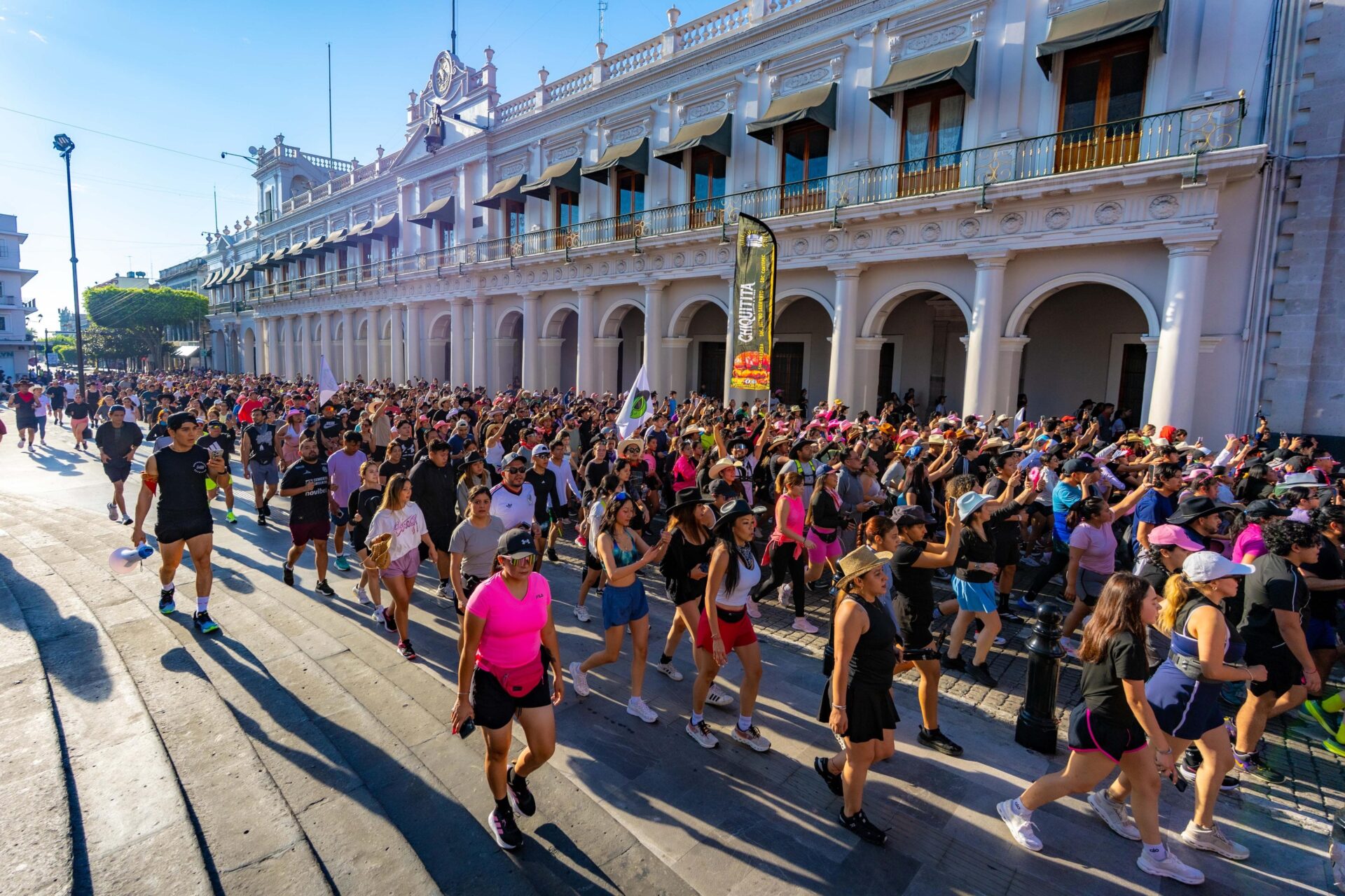 Más de 3 mil personas participan en Social Running en Xalapa