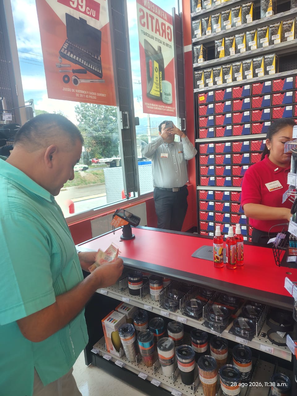 AutoZone inaugura su tienda 1,254 en Banderilla, Veracruz