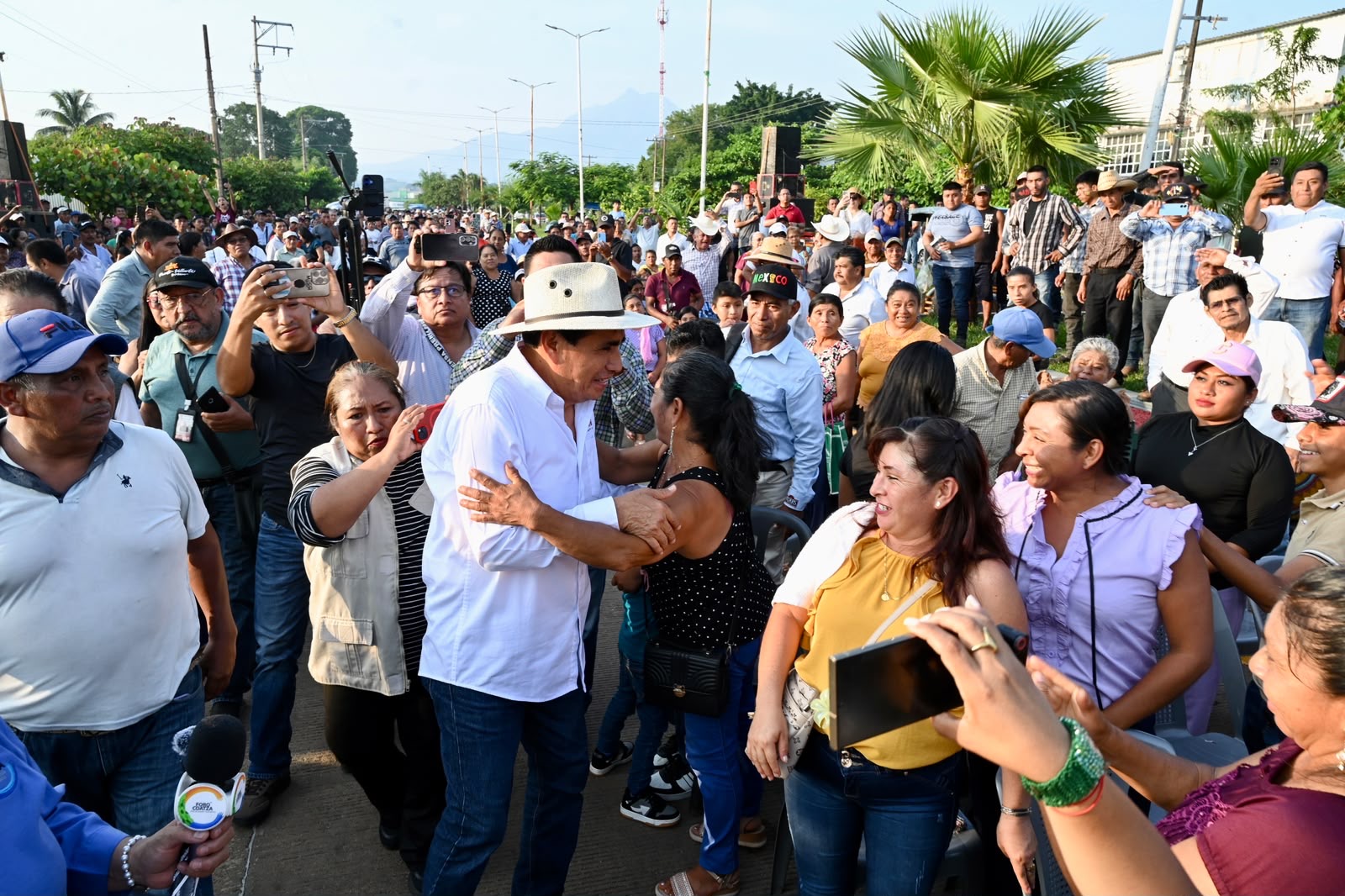 Es momento de defender la soberanía y la democracia: Esteban Bautista