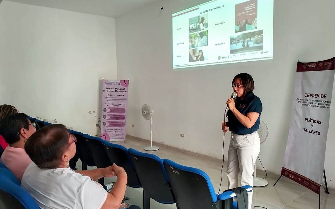 Capacitan a policías de Tlapacoyan para prevenir violencia de género