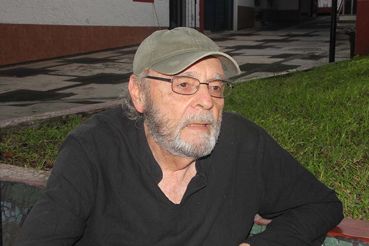 Carlos Converso recibe Medalla Bellas Artes 2026 por 50 años de trayectoria