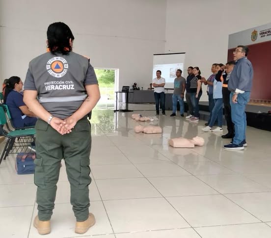 Protección Civil capacita a fuerzas de tarea de Abrigando Corazones