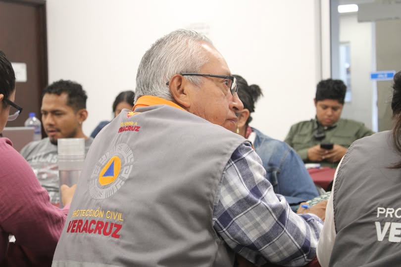 diplomado-unidades-internas-pc-metodologia Participantes del Diplomado para Unidades Internas de Protección Civil en sesión de trabajo