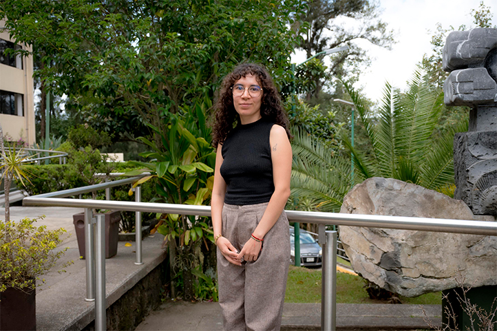 Mercedes Ruiseñor Acosta, estudiante de la Maestría en Estudios de Género de la UV