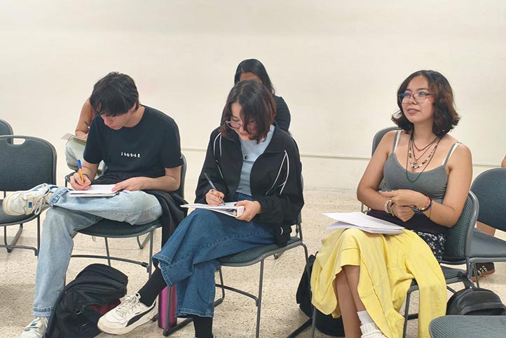 UV ofrece taller para identificar violencia de género y construir espacios seguros