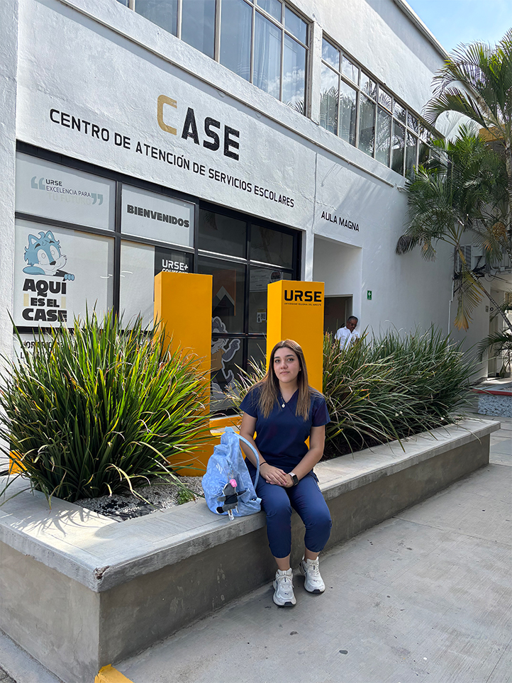 Alumna de Odontología de la UV investiga patologías bucales en Oaxaca