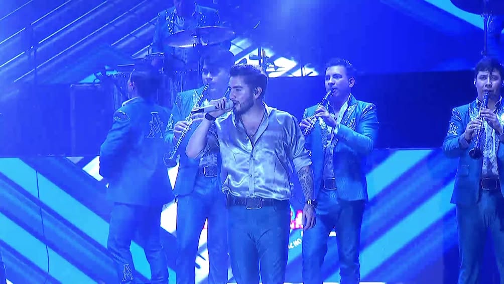 Concierto de La Arrolladora Banda El Limón en el cierre del Festival del Mar 2026