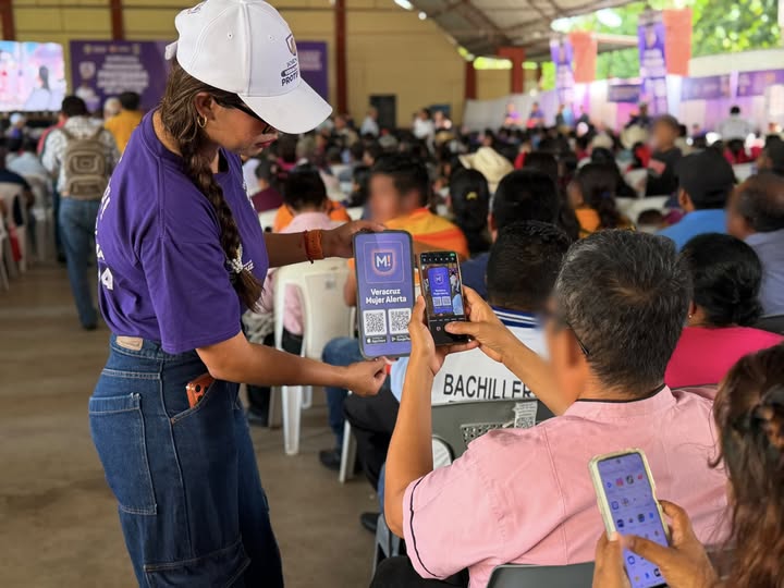 Jornada Veracruzana Protegida en Hueyapan de Ocampo