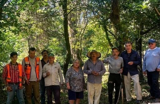 Vecinas y vecinos se suman al mantenimiento del parque La Estación