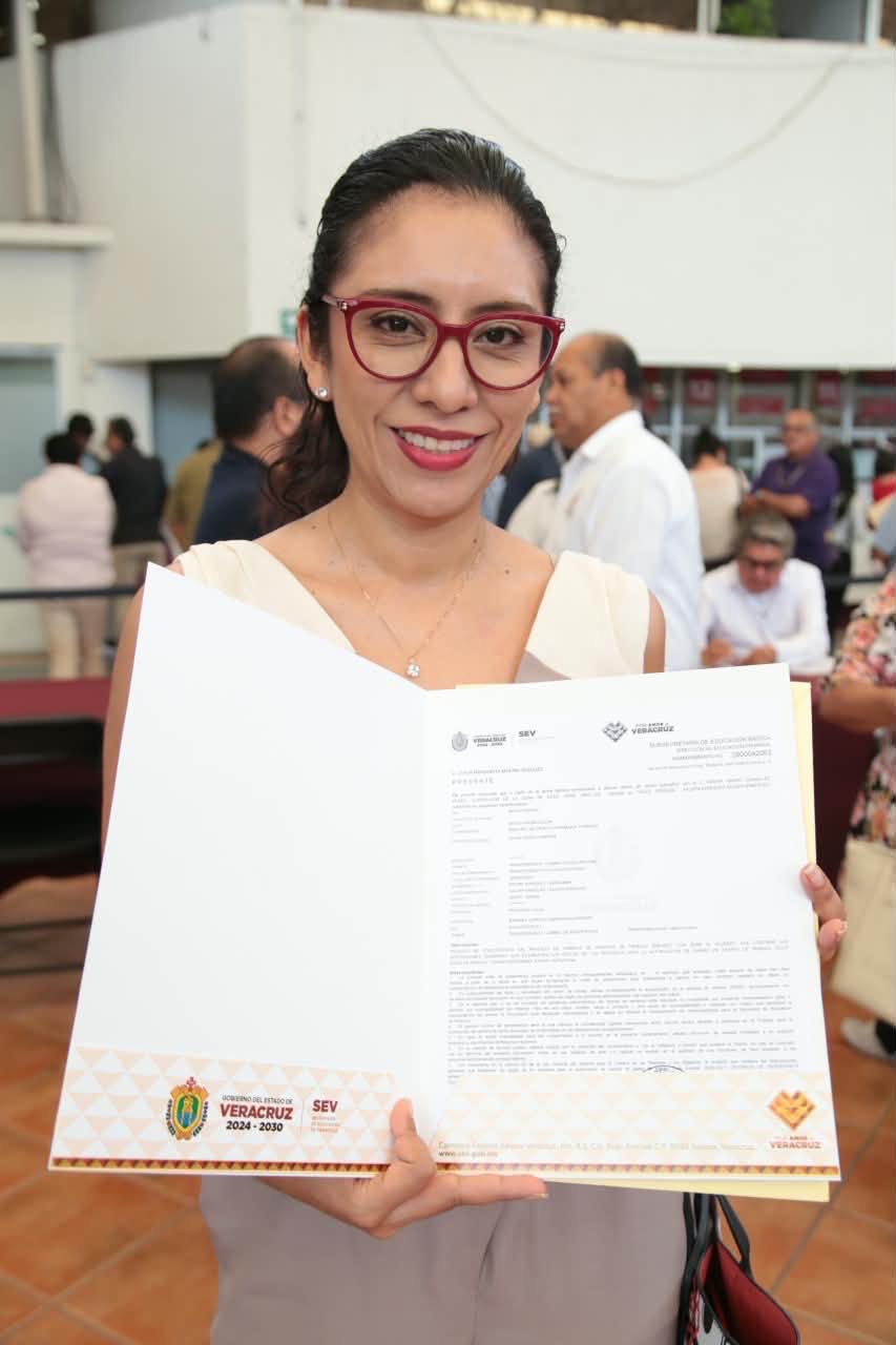 movilidad-docente-veracruz-sev Entrega de órdenes de presentación a docentes en Xalapa