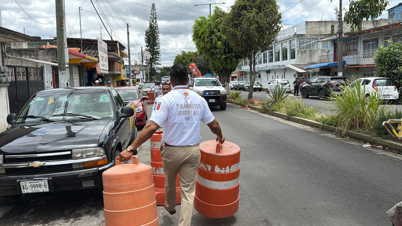 operativo-colonia-revolucion-xalapa Operativo de tránsito en la colonia Revolución de Xalapa