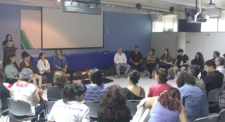 Dramaterapia: el teatro como vía para transformar historias personales en escena