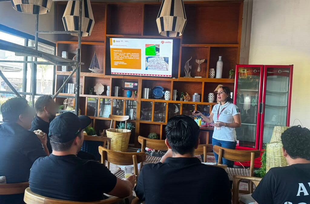 Plática en Orizaba sobre prevención de engaño y extorsión telefónica