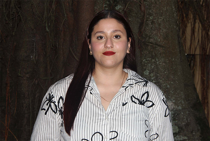 Carmen Indira Hernández Rojas, egresada de la UV, impulsa Puentes de cuidado