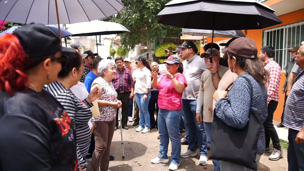 Alcaldesa Daniela Griego Ceballos en recorrido por Lomas de Casa Blanca