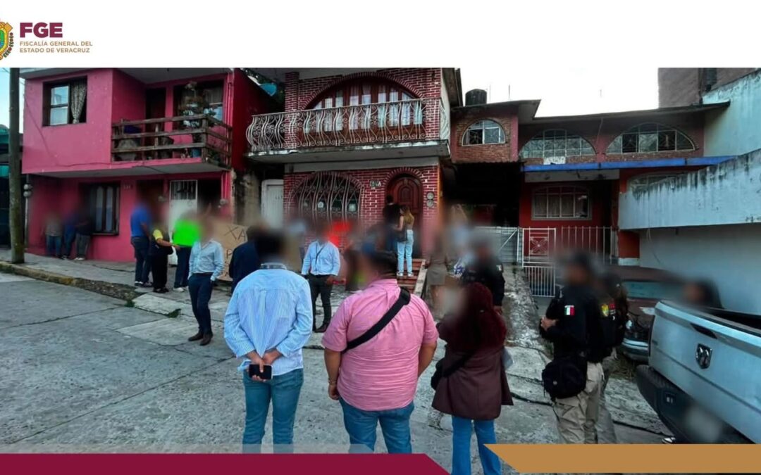 Restituyen inmueble a víctimas del cártel inmobiliario en Xalapa